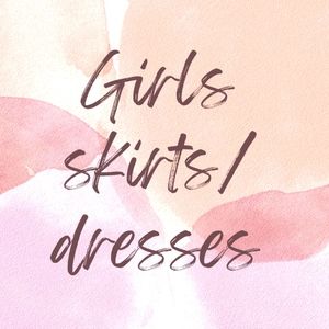 Girls dresses/skirts